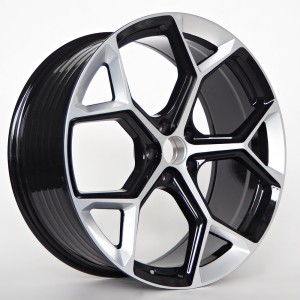 Ratlankis Dante 9X21 5X112 ET31 66,5 Black+ Silver Paint