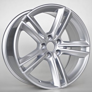 Ratlankis Varn 8X18 5X108 ET42 63,4 Silver
