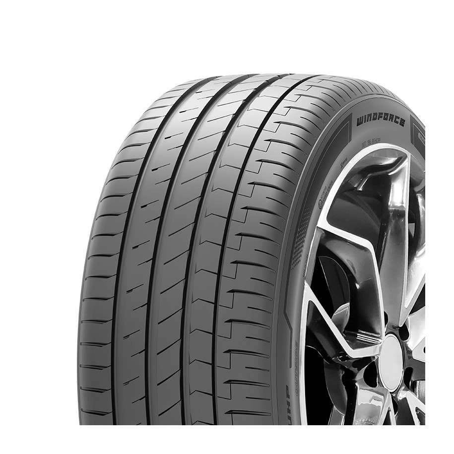 WINDFORCE R18 93Y padangos