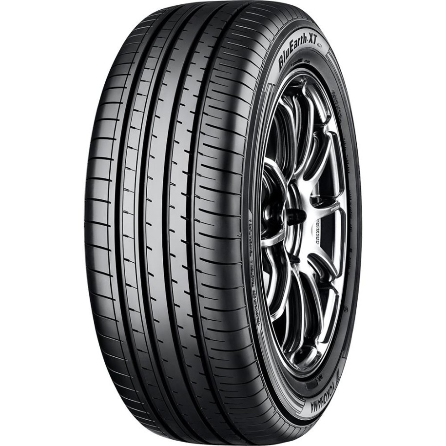 215/55R18 YOKOHAMA BLUEARTH-XT AE61 99V XL RPB CAA68