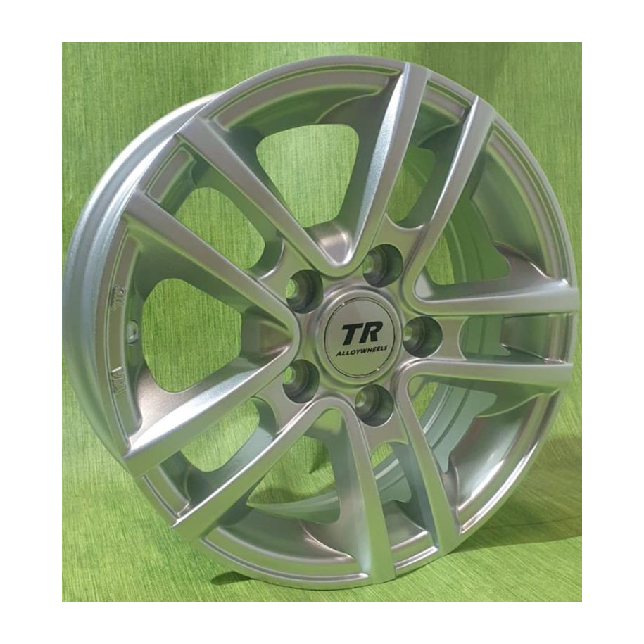 GG L1024 Silver 5,5x14 5x112 ET30 CB66,6 R12 950 kg 1024145503S