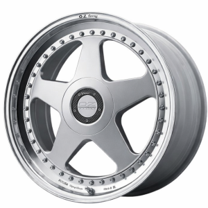 OZ Racing Futura III Silver Standard 8,5x19 5x112 ET45 CB75,0 R12 650 kg W21089001SI