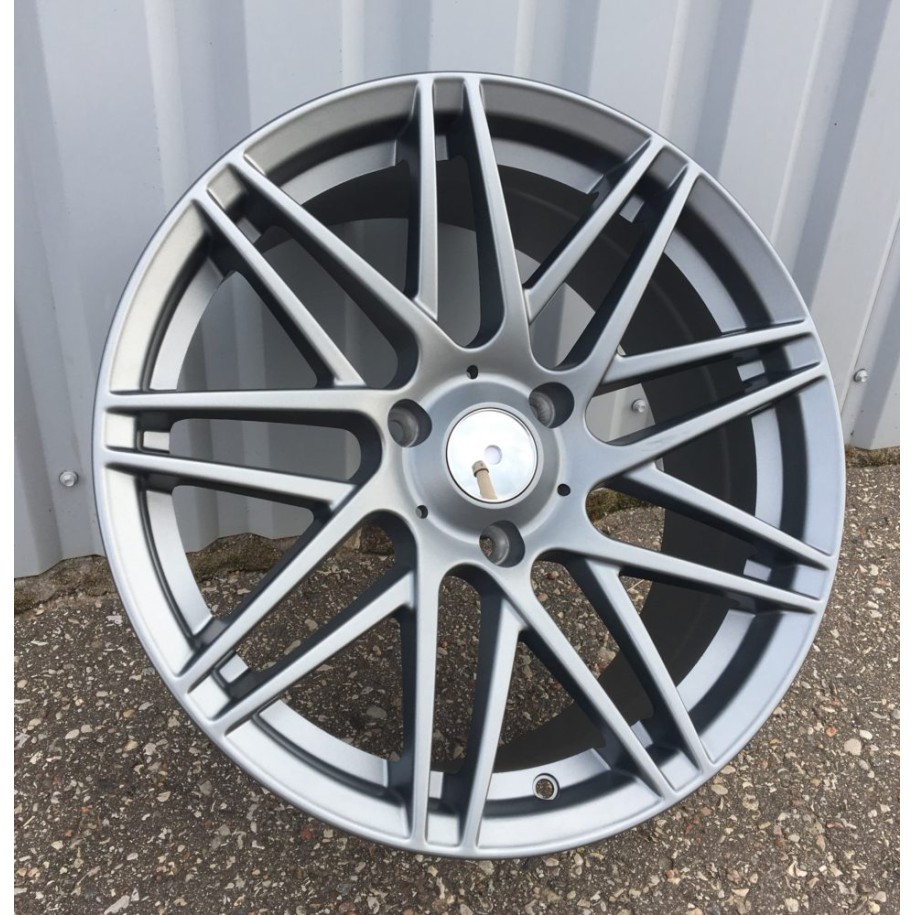 R17x7.5  3X112  ET  25  57.1  HX013  (E269177511S)  Gun Metal (GM)  For SMART  (R)  (Rear)