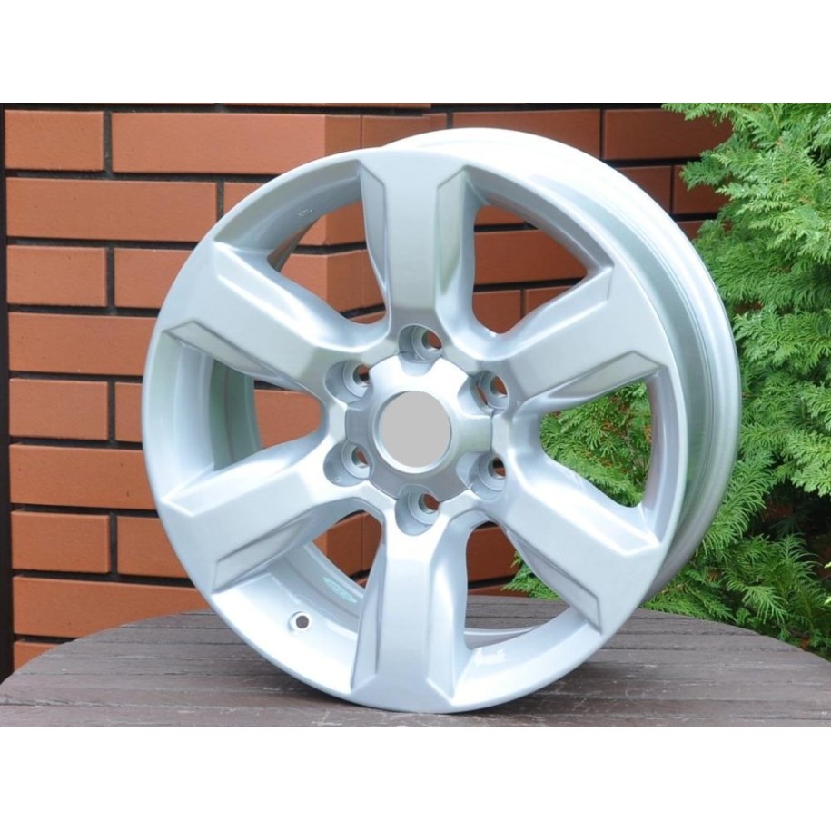 R17x7.5  6X139.7  ET  25  106.1  A691  Silver (SI)  For TOYOT  (R)  (4x4)
