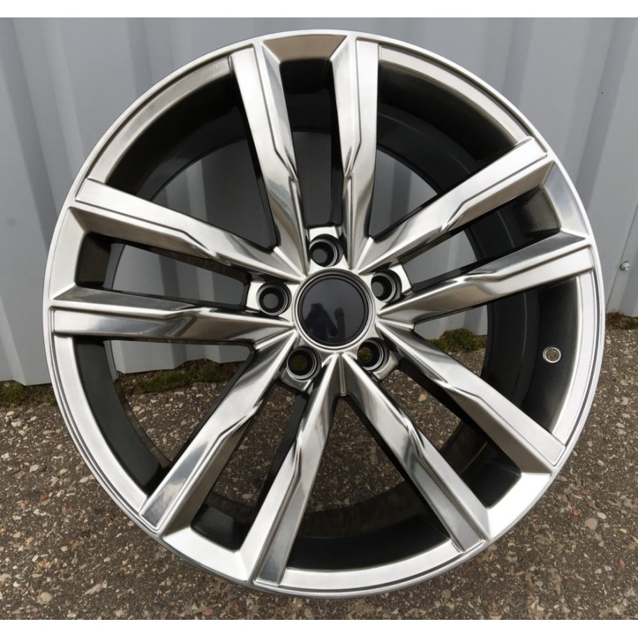 R18x8  5X112  ET  44  57.1  XFC61  Hyper Black (HB)  For VW  (P2)