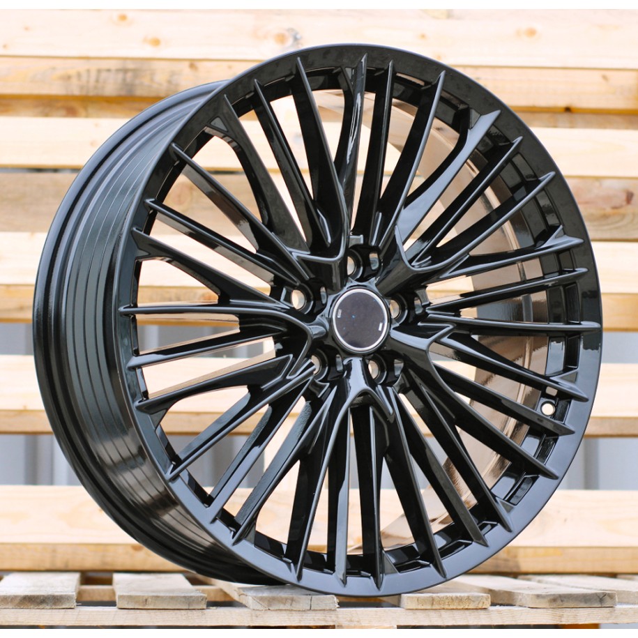 R18x8  5X114.3  ET  45  60.1  FBX429  Black (BL)  For TOYOT  (P2)  (HYBRID FORGED)