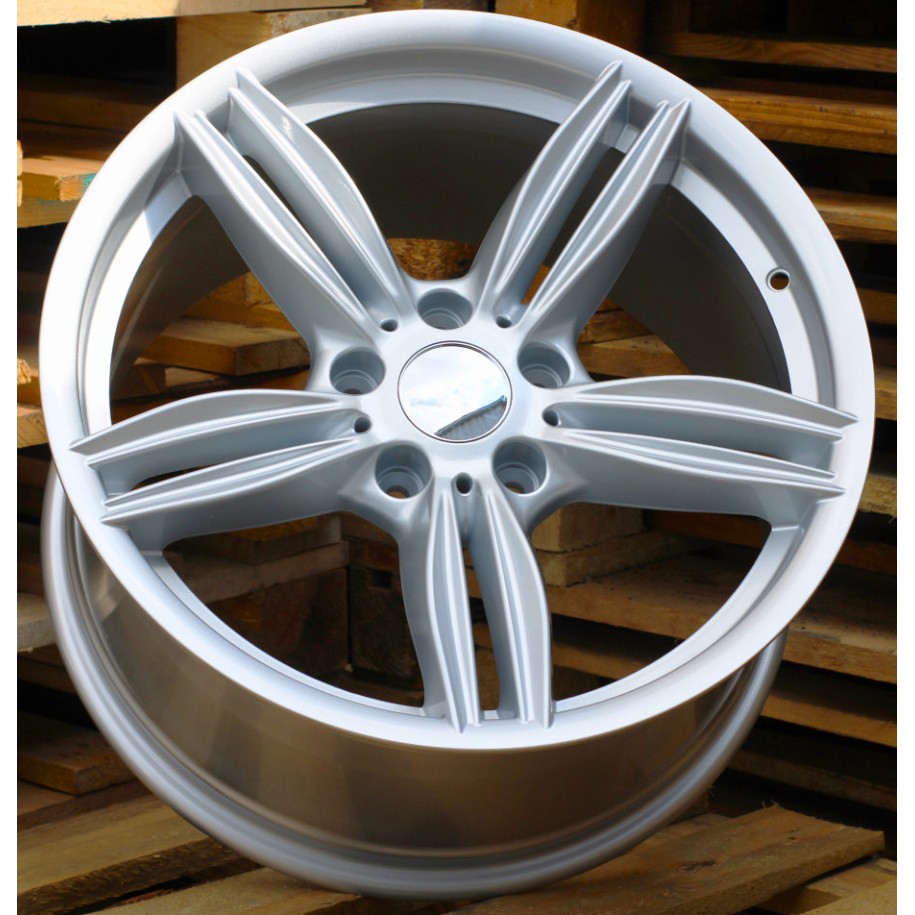R18x9  5X120  ET  35  72.6  E493  (BK756)  Silver (SI)  For BMW  (K2)  ((AKC 80 Eur))