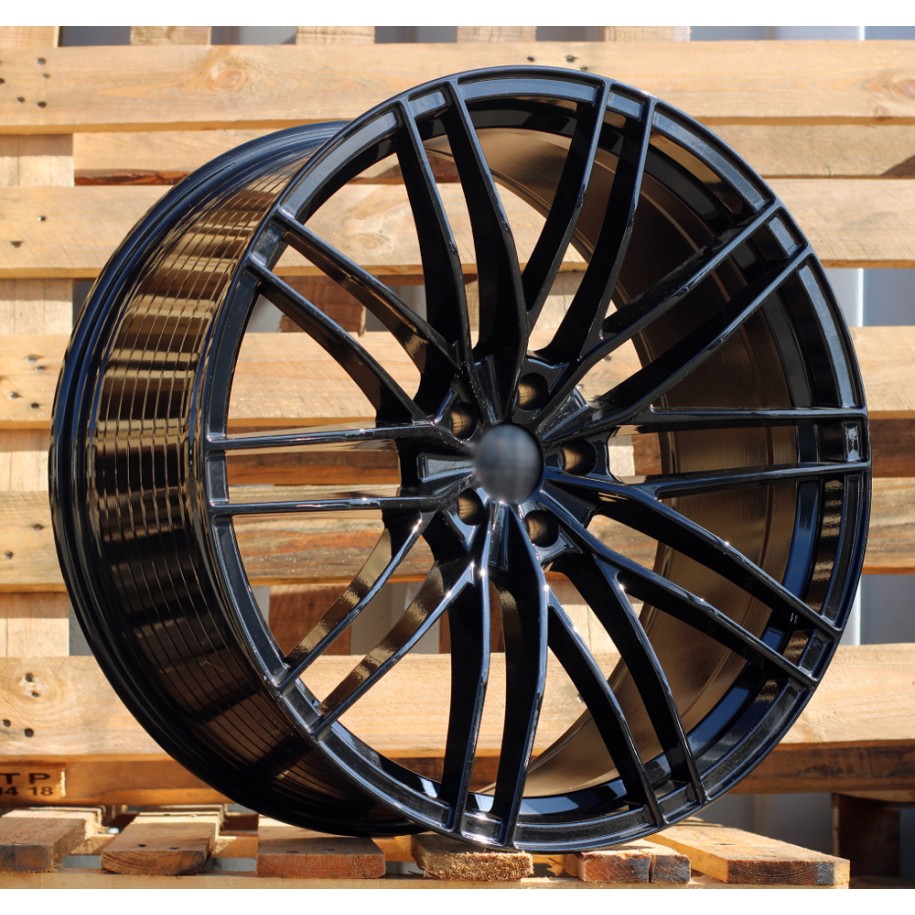 R22x10  5X112  ET  21  66.5  F1995  (BYF1995)  Black (BL)  For AUD  (Z1)  (ABT Style HYBRID FORGED)