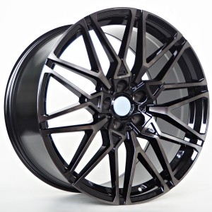 Ratlankis Axel 10,5X20 5X112 ET40 66,56 BFM + Black Clear Coat
