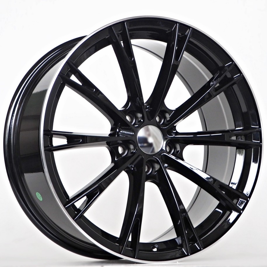 Ratlankis Lena 8X18 5X112 ET35 66,5 BML