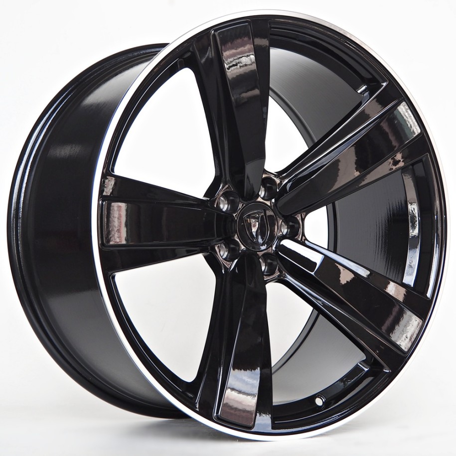 Ratlankis Marvin 10X21 5X112 ET19 66,5 Black Machined Lip