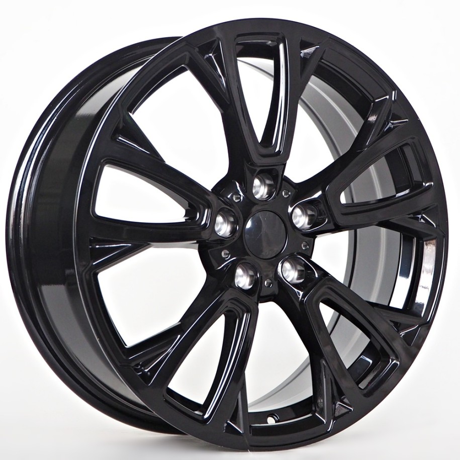 Ratlankis Taurus 7X18 5X112 ET45 66,5 Gloss Black